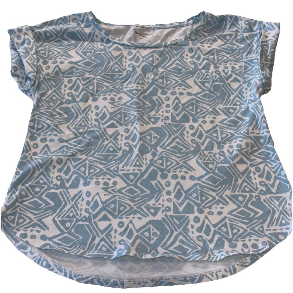 LL Bean blue and white patterned top Size XS 100 percent cotton